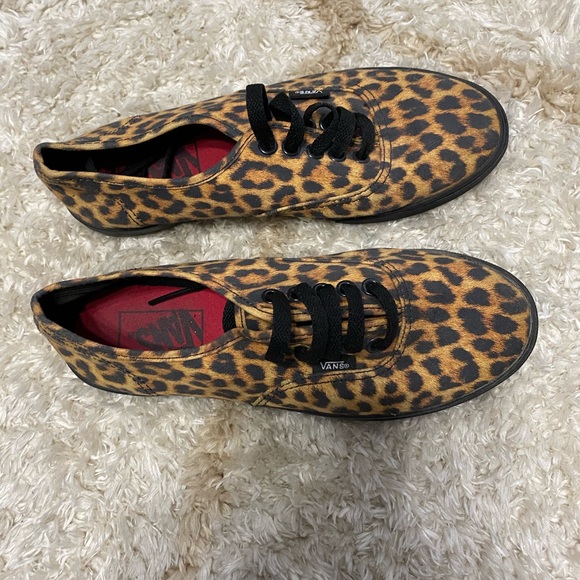 Vans women’s size 6 - Picture 3 of 3